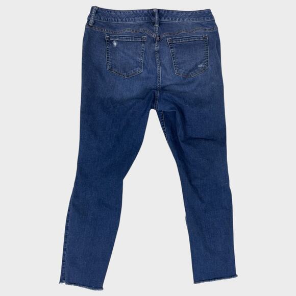 Torrid Womens Size 12 Distressed Frayed Hem Blue Denim Jeans Cut #838139 - Picture 7 of 8